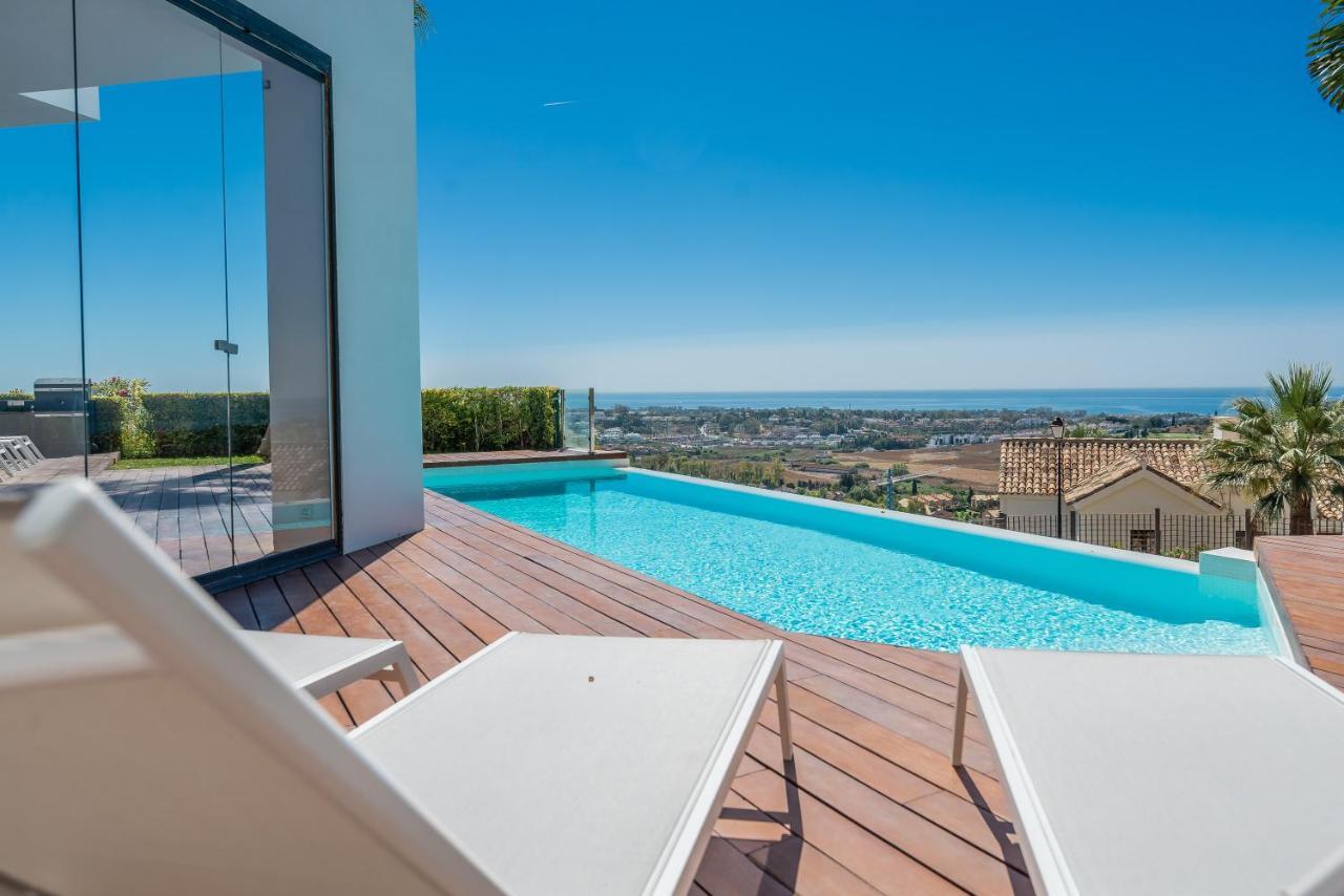 Vacation Marbella I Villa Paraiso The View, Infinity Heated Pool, Sea View, 24-7 Security, Golf Courses Estepona Exteriör bild