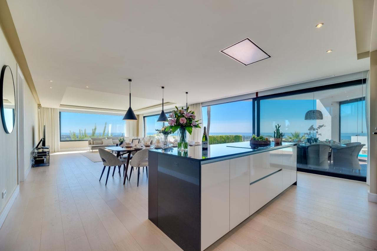 Vacation Marbella I Villa Paraiso The View, Infinity Heated Pool, Sea View, 24-7 Security, Golf Courses Estepona Exteriör bild