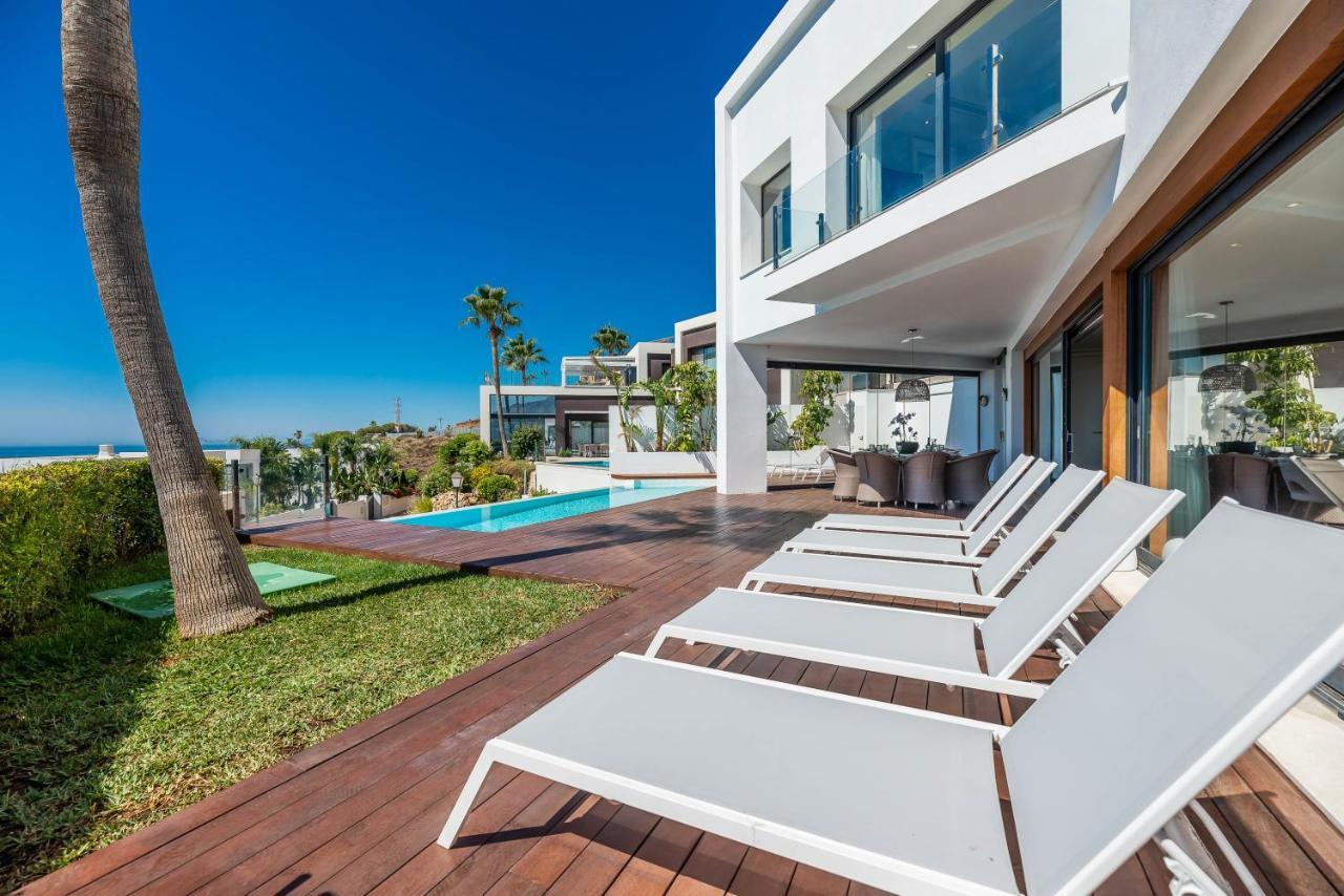 Vacation Marbella I Villa Paraiso The View, Infinity Heated Pool, Sea View, 24-7 Security, Golf Courses Estepona Exteriör bild