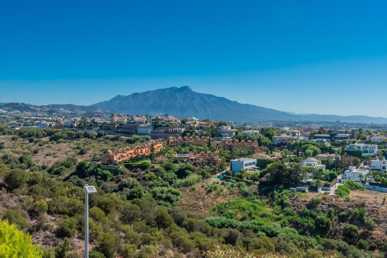 Vacation Marbella I Villa Paraiso The View, Infinity Heated Pool, Sea View, 24-7 Security, Golf Courses Estepona Exteriör bild