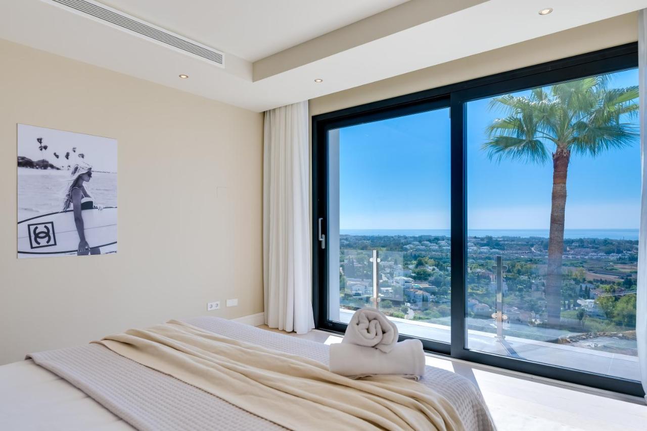 Vacation Marbella I Villa Paraiso The View, Infinity Heated Pool, Sea View, 24-7 Security, Golf Courses Estepona Exteriör bild