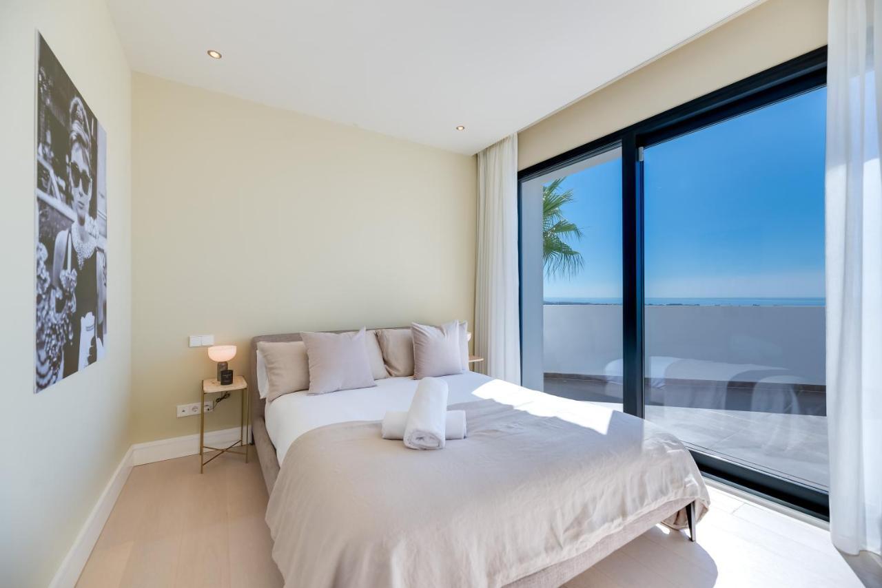 Vacation Marbella I Villa Paraiso The View, Infinity Heated Pool, Sea View, 24-7 Security, Golf Courses Estepona Exteriör bild